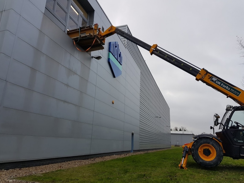 heavy machinery relocation Portsmouth